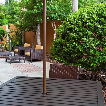 Courtyard Tampa Brandon Hotel Heartland Exterior photo