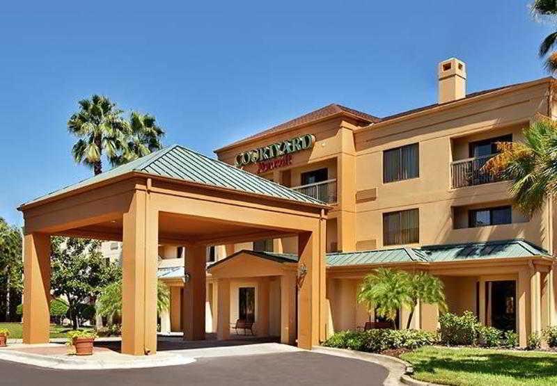 Courtyard Tampa Brandon Hotel Heartland Exterior photo